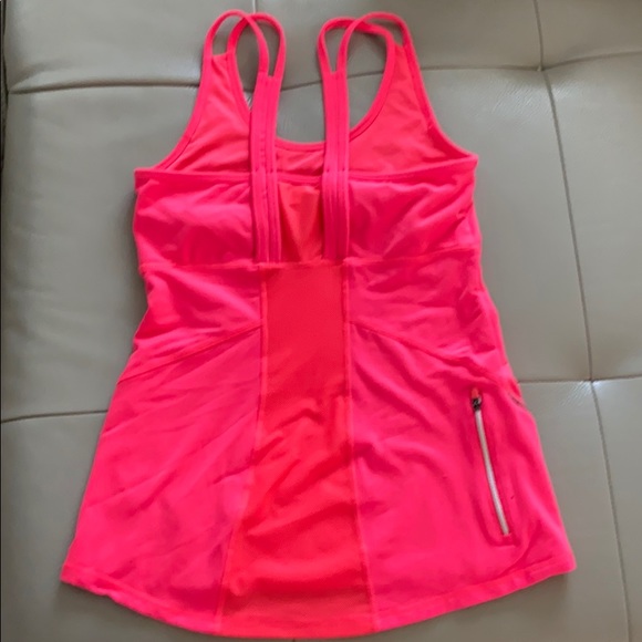 Sports tank top - Picture 2 of 5